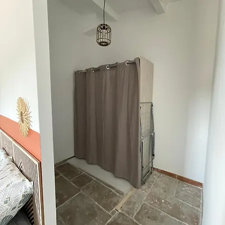 Le Nid D'abeille, La Ruche Rurale Appartement