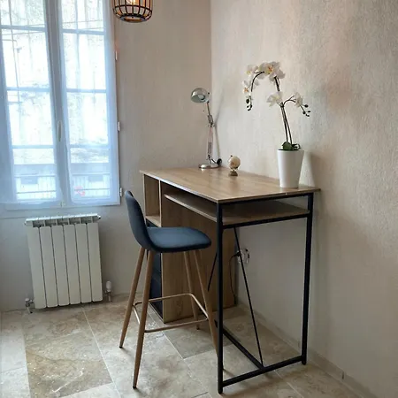 Le Nid D'abeille, La Ruche Rurale * Manosque