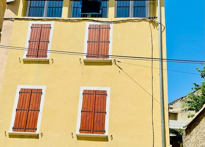 Le Nid D'abeille, La Ruche Rurale Manosque